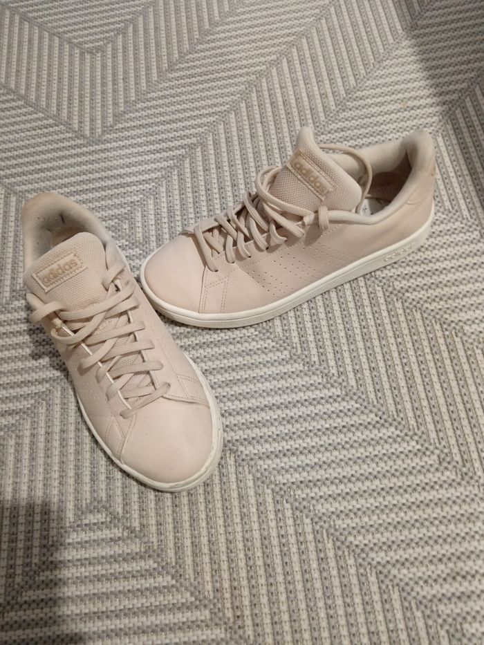 Adidas rose 39 1/3