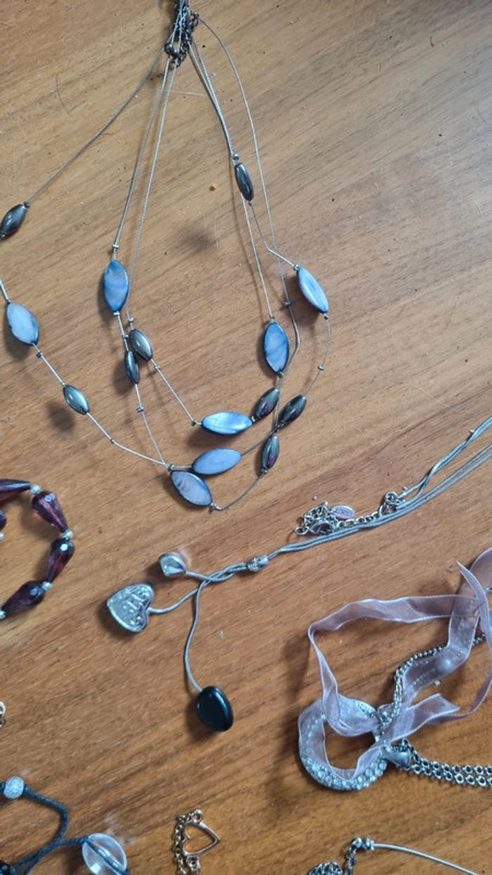 Lot colliers 10 p argenté métal très bon état femme bijoux - photo numéro 6