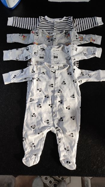 Lot pyjama 1-2 Mois