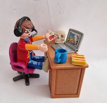 Personnage Lego gameur avec accessoires