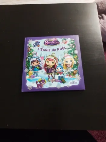 Livre les minis sorcières - l'étoile de Noël