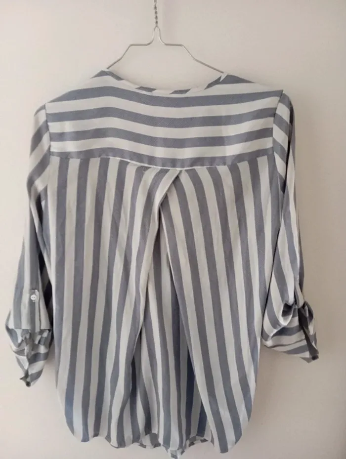 Blouse rayée stradivarius taille S - photo numéro 4