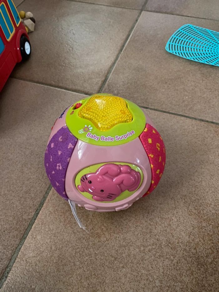 Balle surprise Vtech