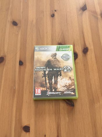 Call of Duty: Modern Warfare 2 – BE – Xbox 360 (Classics)