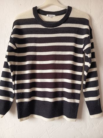 Pull femme.