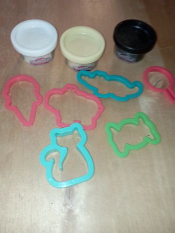 Lot pâtes à modeler