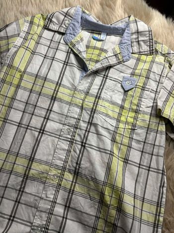 Chemise / chemisette à carreaux vert et blanc Gémo 8 ans