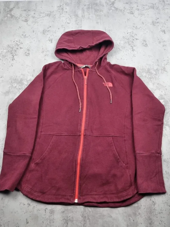 Gilet zippé à capuche The North Face bordeaux, M Femmes (mesures en photos) - photo numéro 3