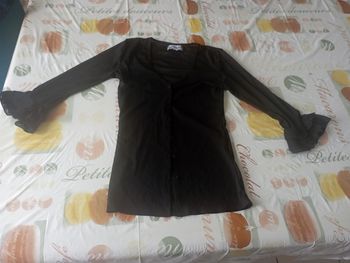 Gilet noir à boutons transparent manches 3/4 Jennifer taille S neuf 4€