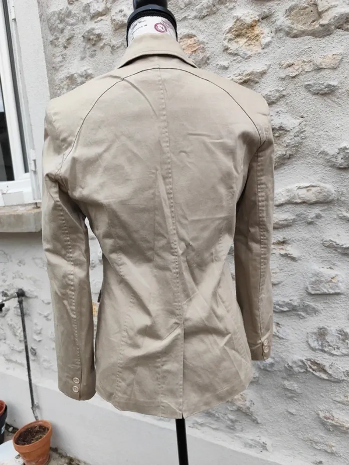 Superbe veste préférence taille 40 - photo numéro 2