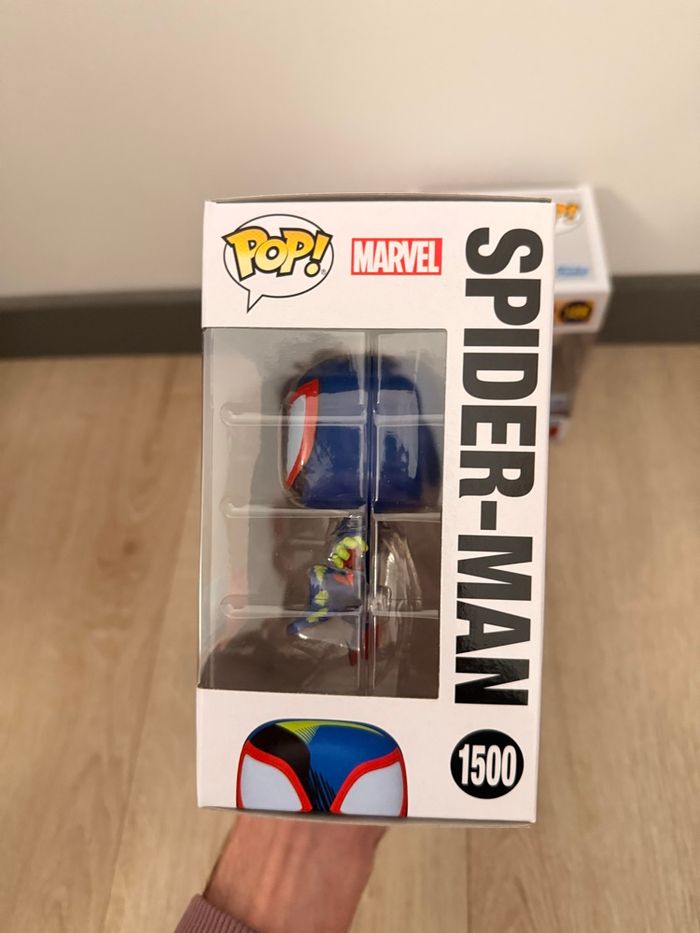 Duo Funko Pop! Spider Gwen & Spider Man (Miles Morales) - photo numéro 6