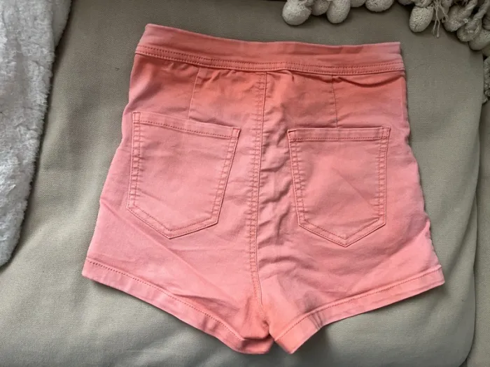 Short Jennyfer 34 - photo numéro 2