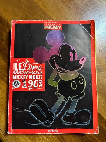 BD le livre anniversaire de Mickey Mouse, 90 ans, Walt Disney hors-série