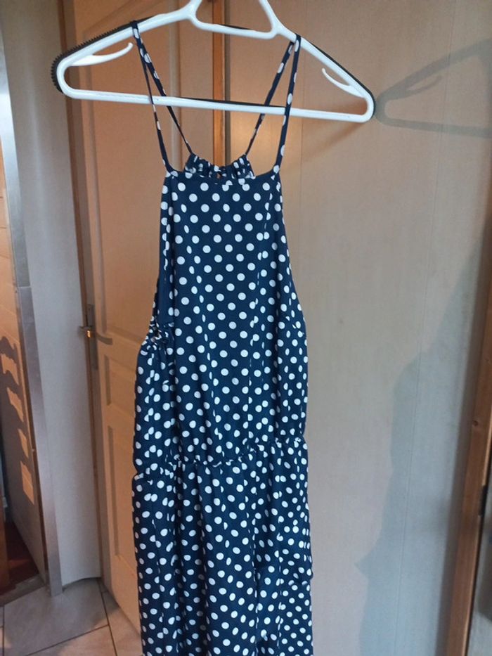 Robe bleue marine - photo numéro 2