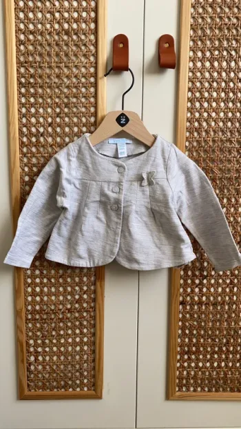 Gilet coton avec papillon