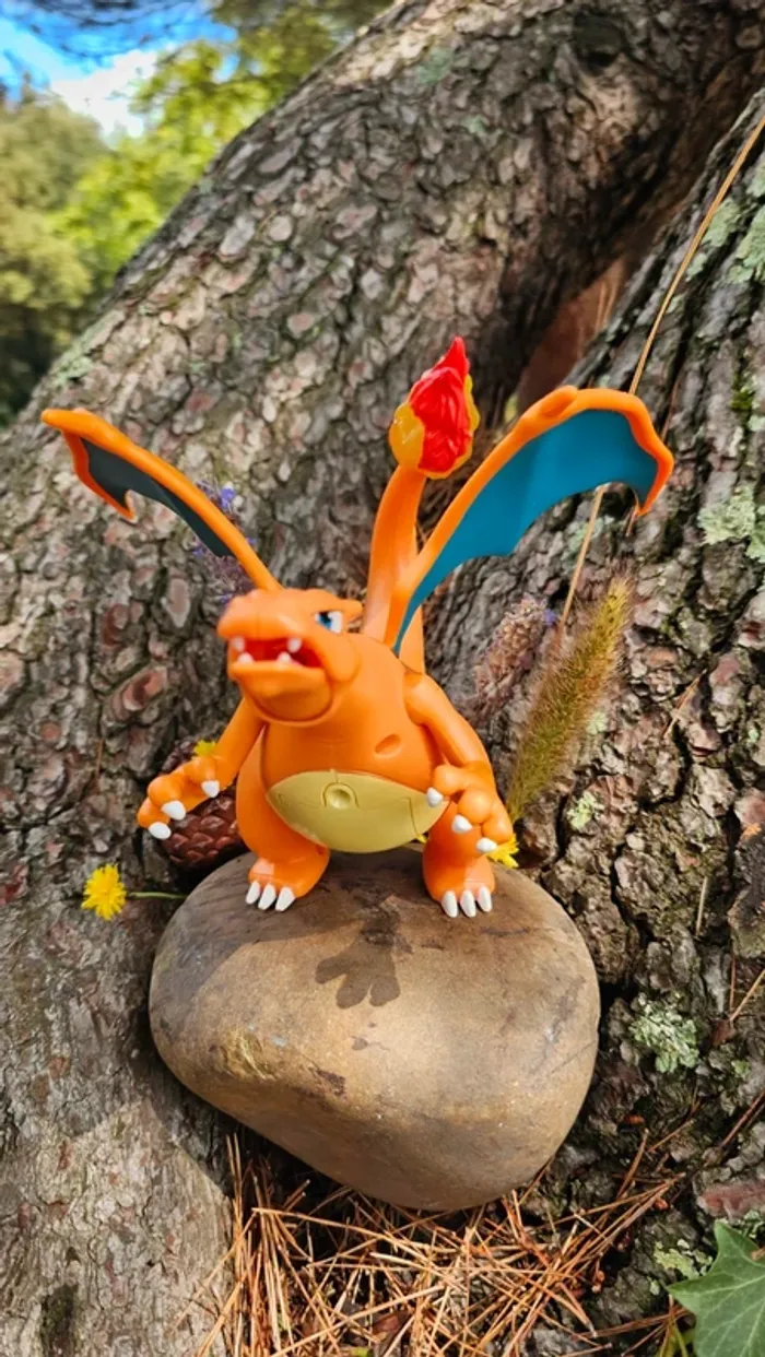 Super grande figurine Pokemon Nintendo Dracaufeu interactif - photo numéro 12