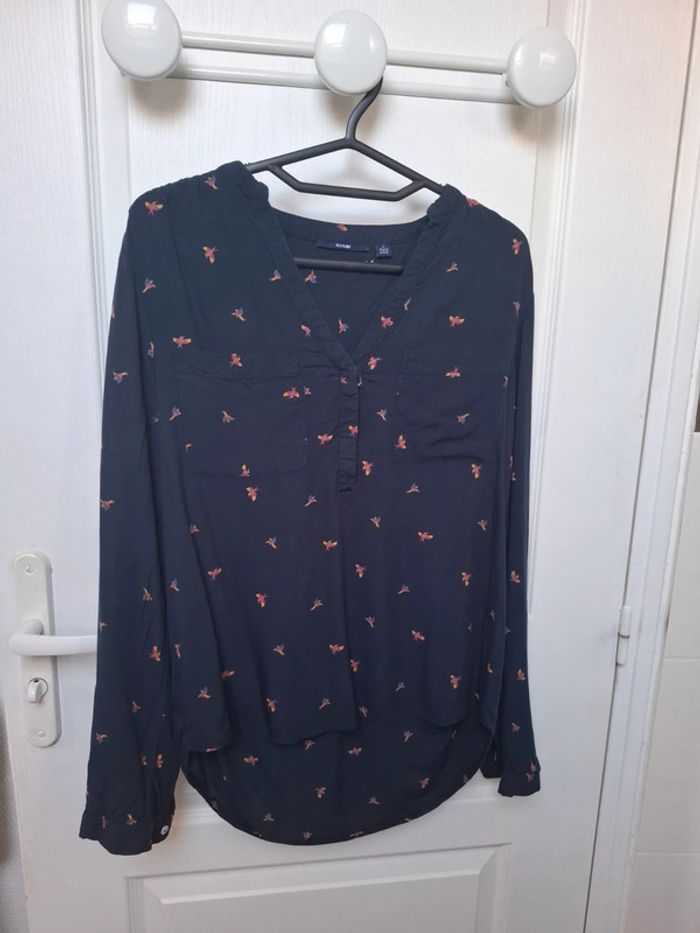 Blouse bleue marine taille S kiabi