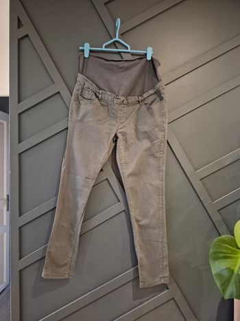 Pantalon de grossesse Kiabi 44