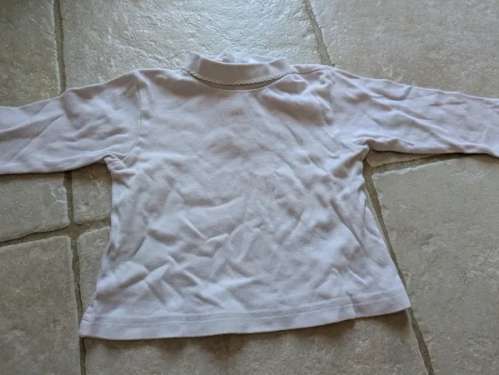 Lot vêtements 1 an - photo numéro 3