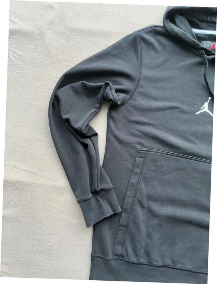 Sweat à capuche noir Jordan taille XS en très bon état - photo numéro 5