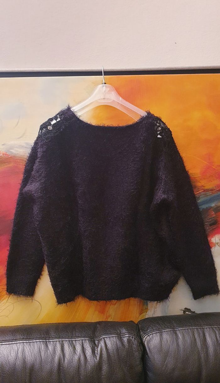 Neuf !Magnifique pull chaud et très féminin a la fois taille Unique - photo numéro 4