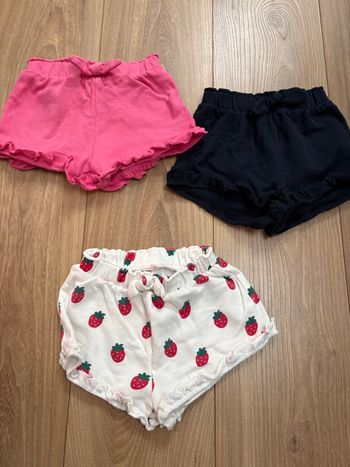 Lot 3 short bébé fille Kiabi 