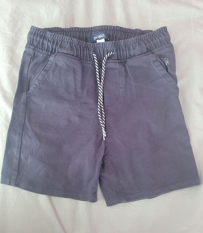 Short bleu marine okaïdi