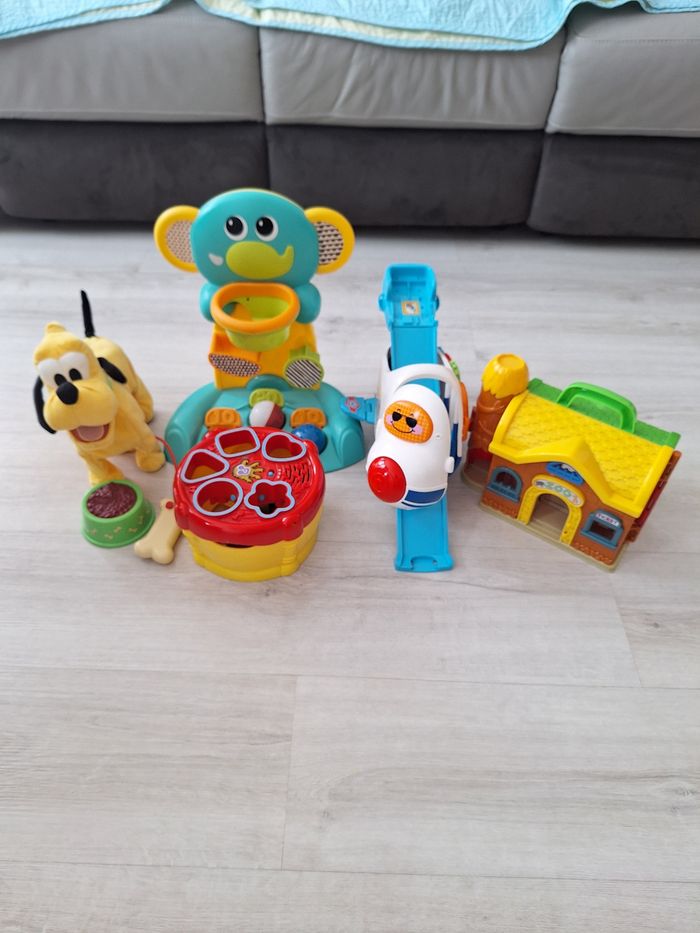 Lot de jouets