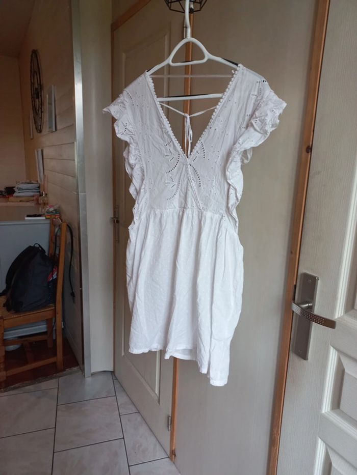 robe blanche