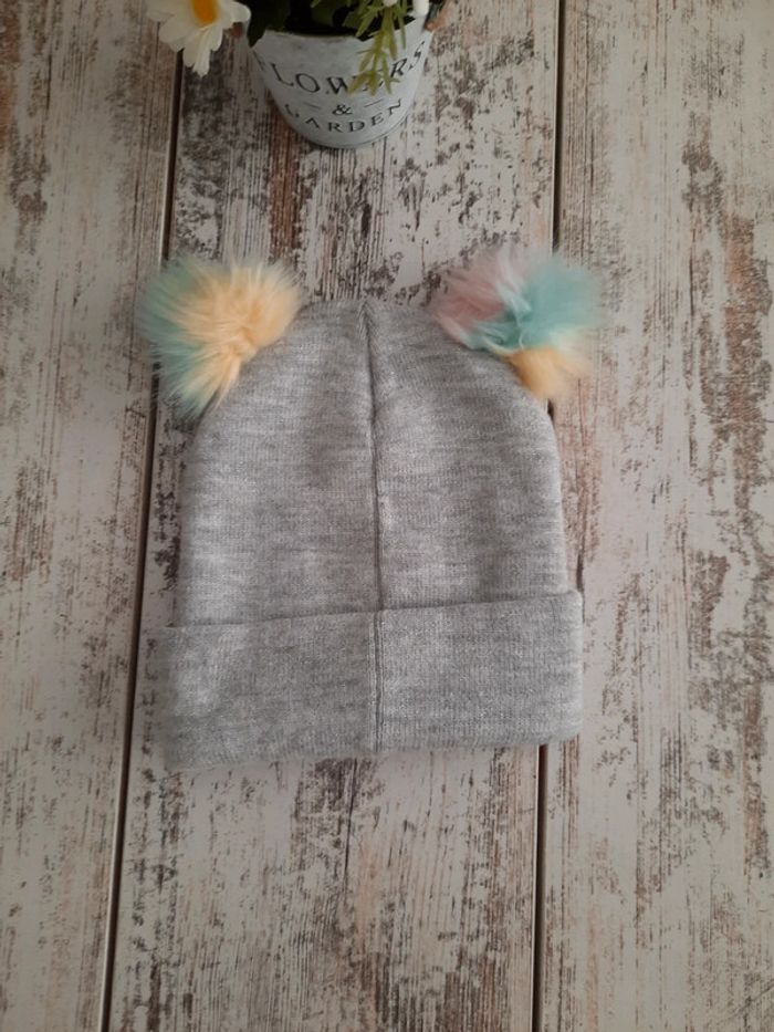 Joli bonnet avec deux pompon multicolore - photo numéro 4