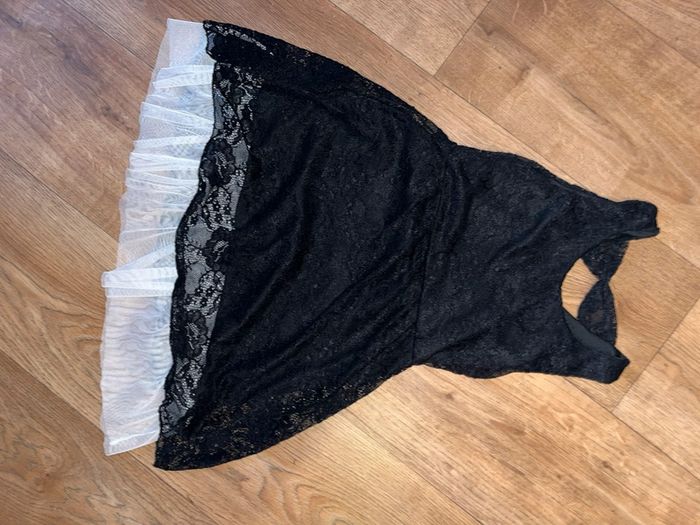 Robe noire - photo numéro 2
