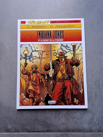 Bd - Livre Indiana Jones et le secret de la pyramide