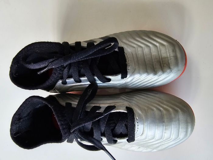 Crampons de football adidas - photo numéro 4