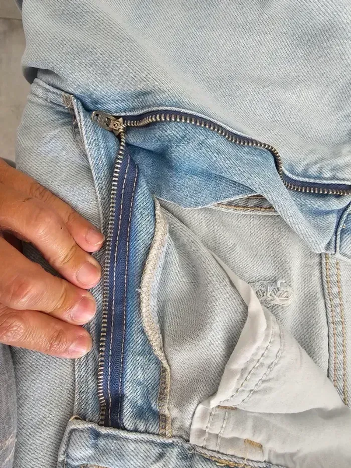 Jean Cargo Bershka homme T44 - photo numéro 11