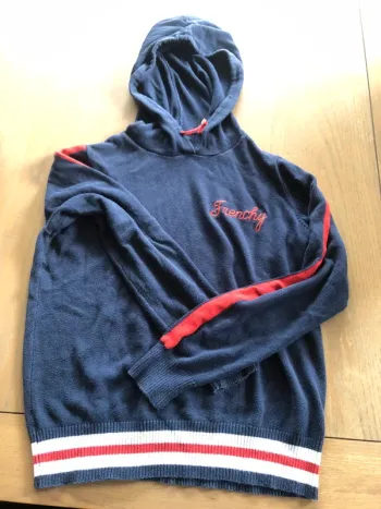 Sweat à capuche T.S