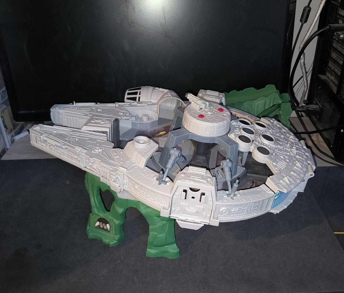 Jouet Sonore Faucon Millenium - Hot Wheels 2017 Mattel - photo numéro 2