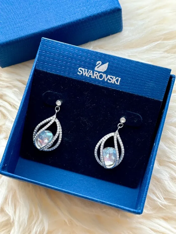 Boucles d'oreilles Swarovski - photo numéro 2