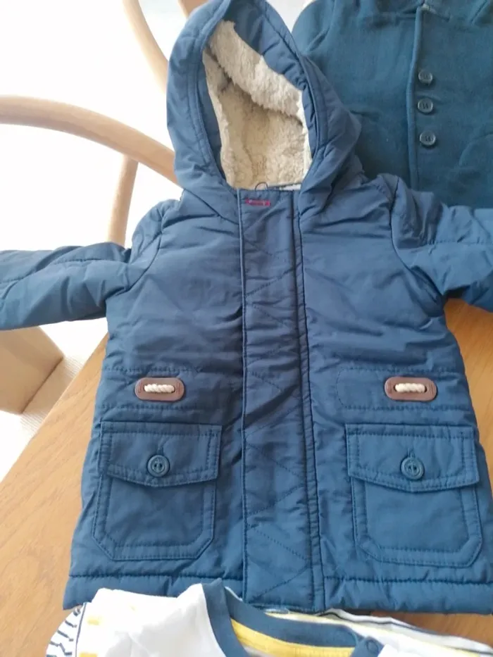 Lot de vêtements garçon 6 mois