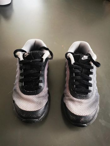 Basket Nike Air pointure 28