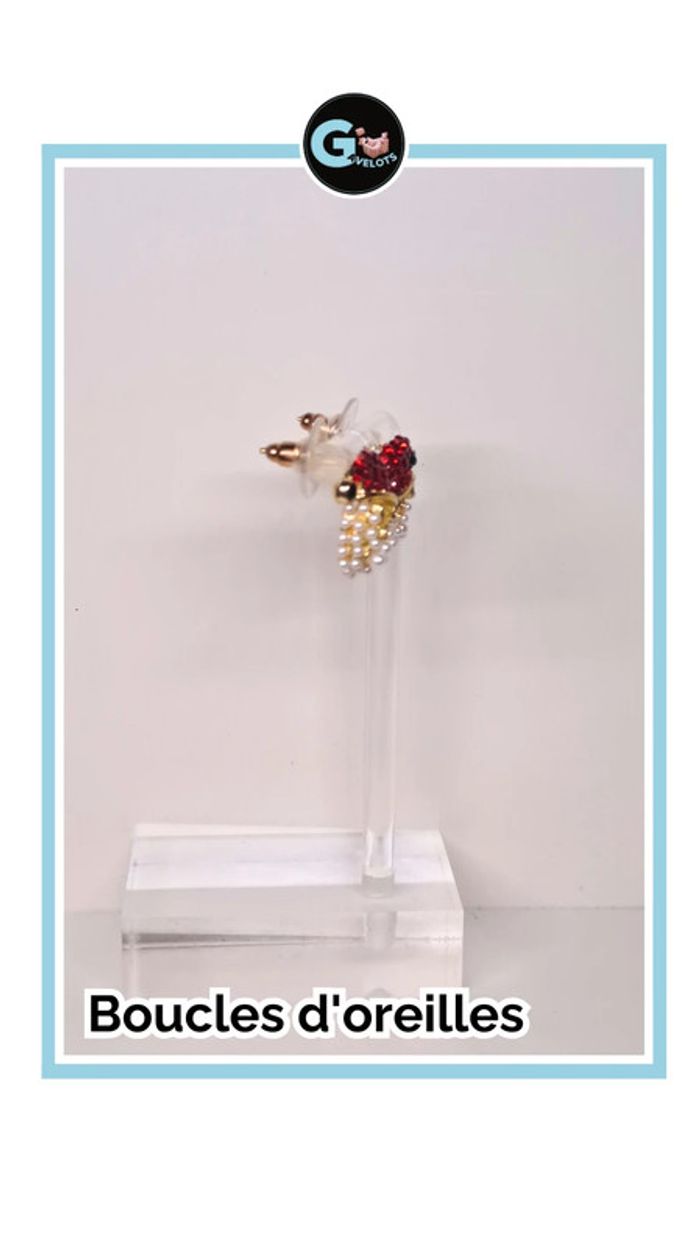 🦚Boucles d'oreilles père Noël - photo numéro 3