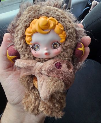 Skullpanda You found me sneaky chestnut