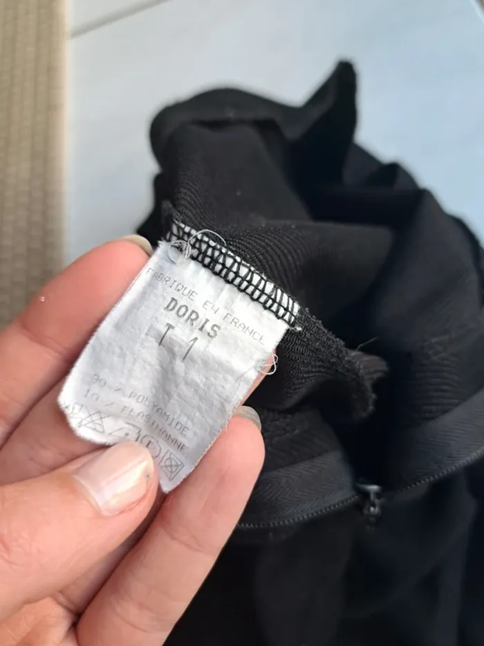 Pantalon noir évasé - photo numéro 3