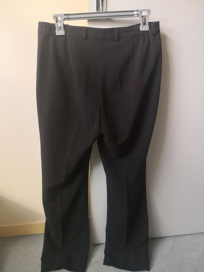 Pantalon noir - photo numéro 2