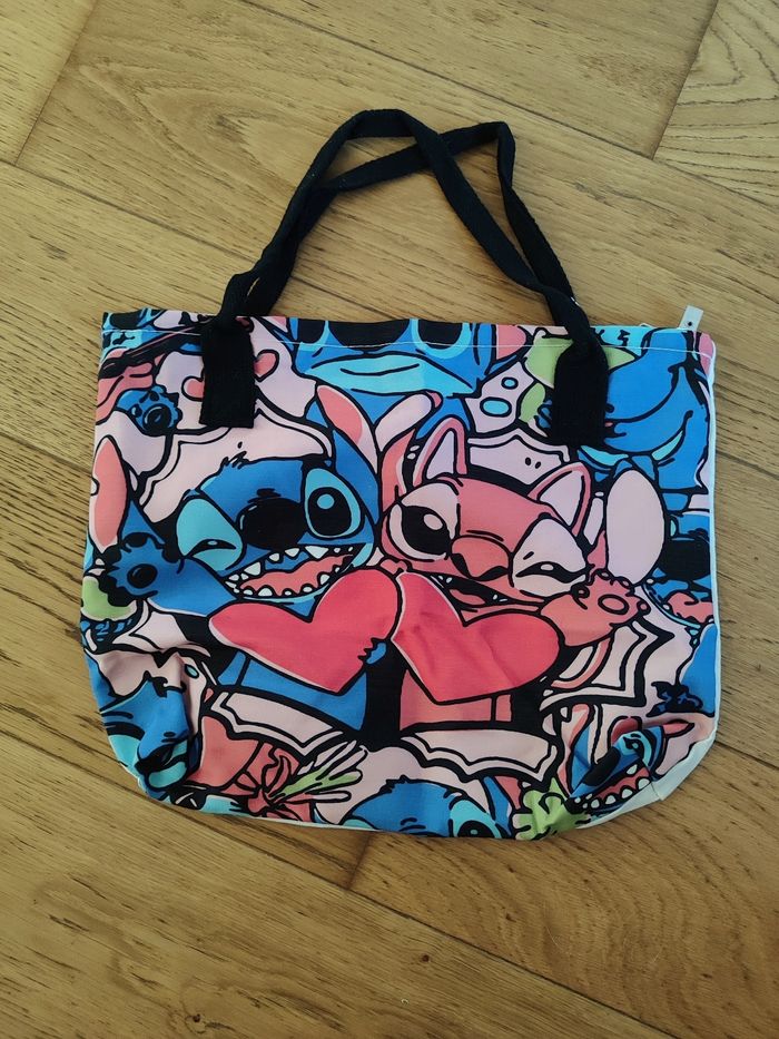 Petit cabas Stitch