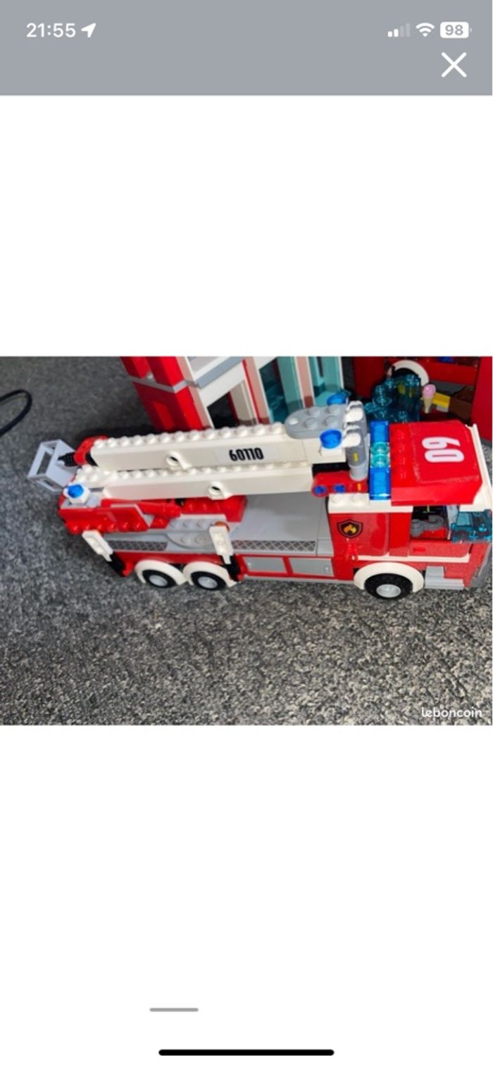 Lego « caserne des pompiers »/ quelques pièces manquantes  60110