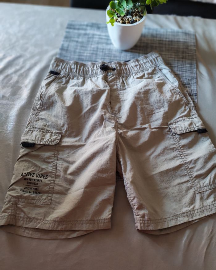 Short ado