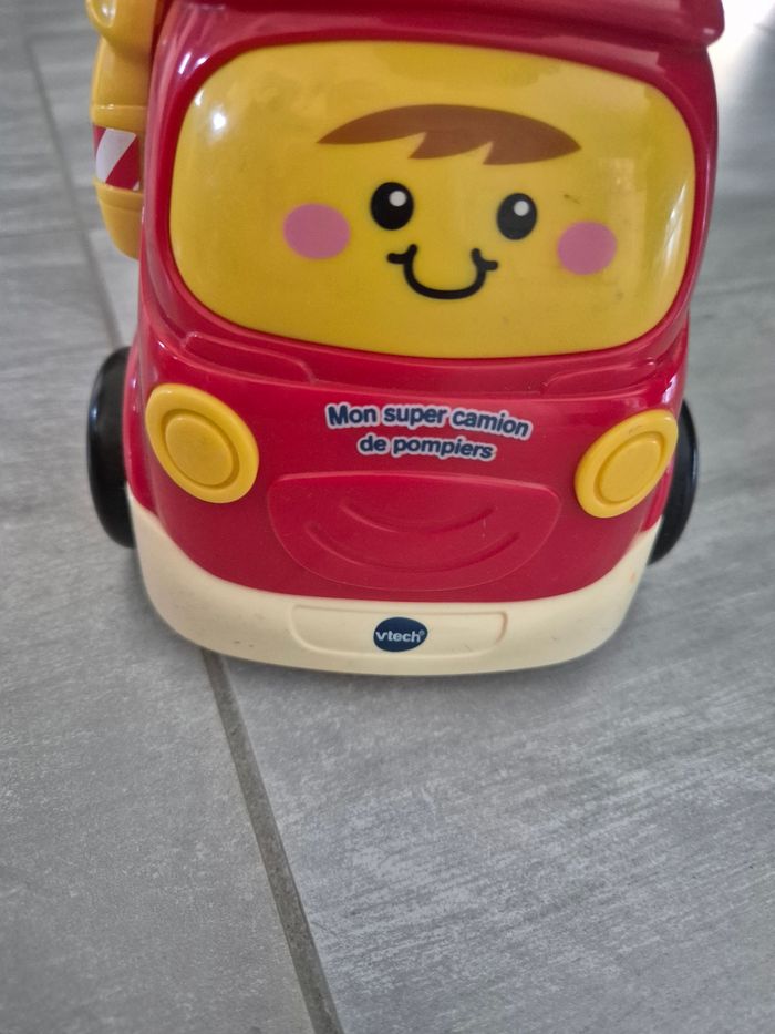 Mon super camion de pompiers vtech - photo numéro 3