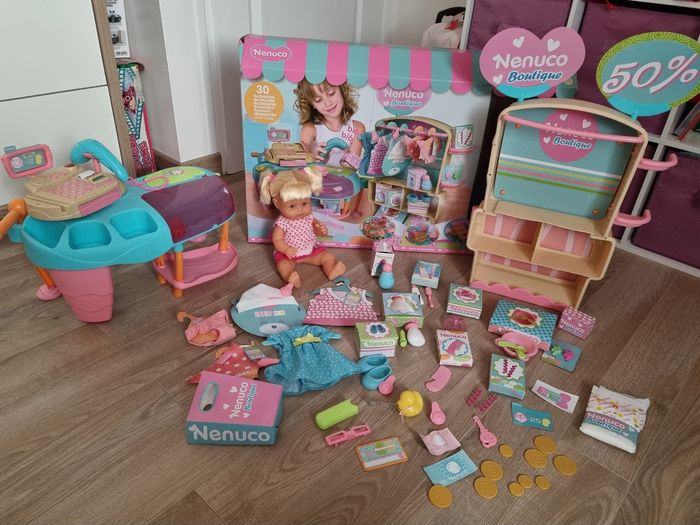 Poupée boutique nenuco
