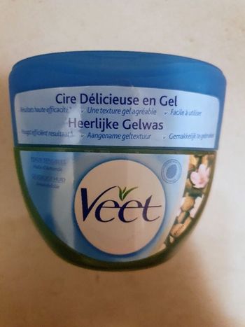 Cire délicieuse en gel VEET neuf