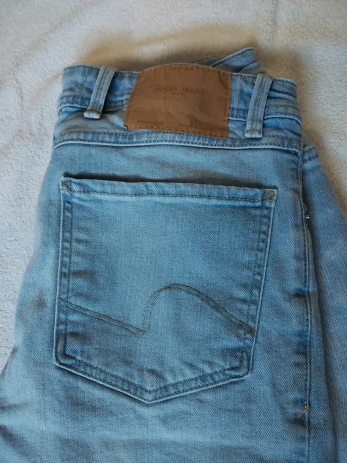 🎈 Bermuda jean homme jules taille 36 bleu clair 🎈 - photo numéro 2